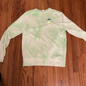 nike crew neck